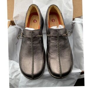 Clarks Unstructured Un Loop Metallic Bronze Leather Loafers Shoes 66592 size  9N
